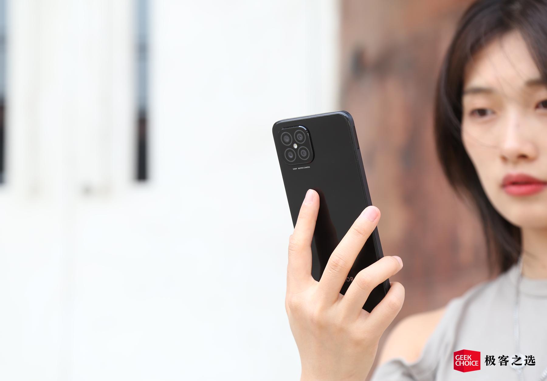 荣耀play5曝光66w快充加持,荣耀play5畅享50plus