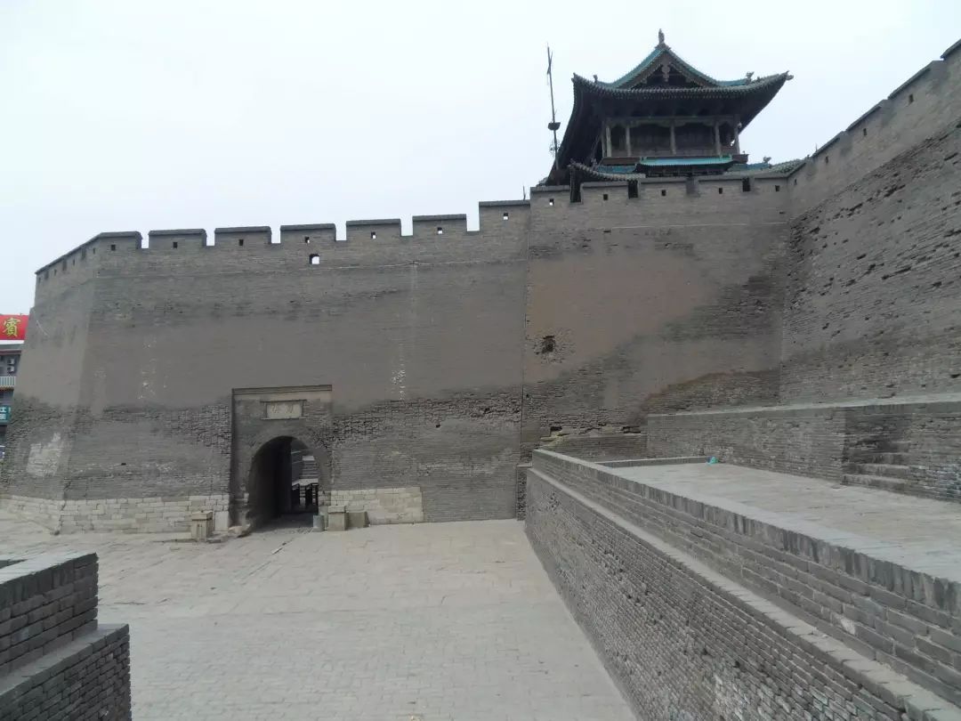 灞辫タ鏅嬪煄鏃呮父蹇呭幓鍗佸ぇ鏅偣,灞辫タ澶у悓鍗佸ぇ鏃呮父鏅偣