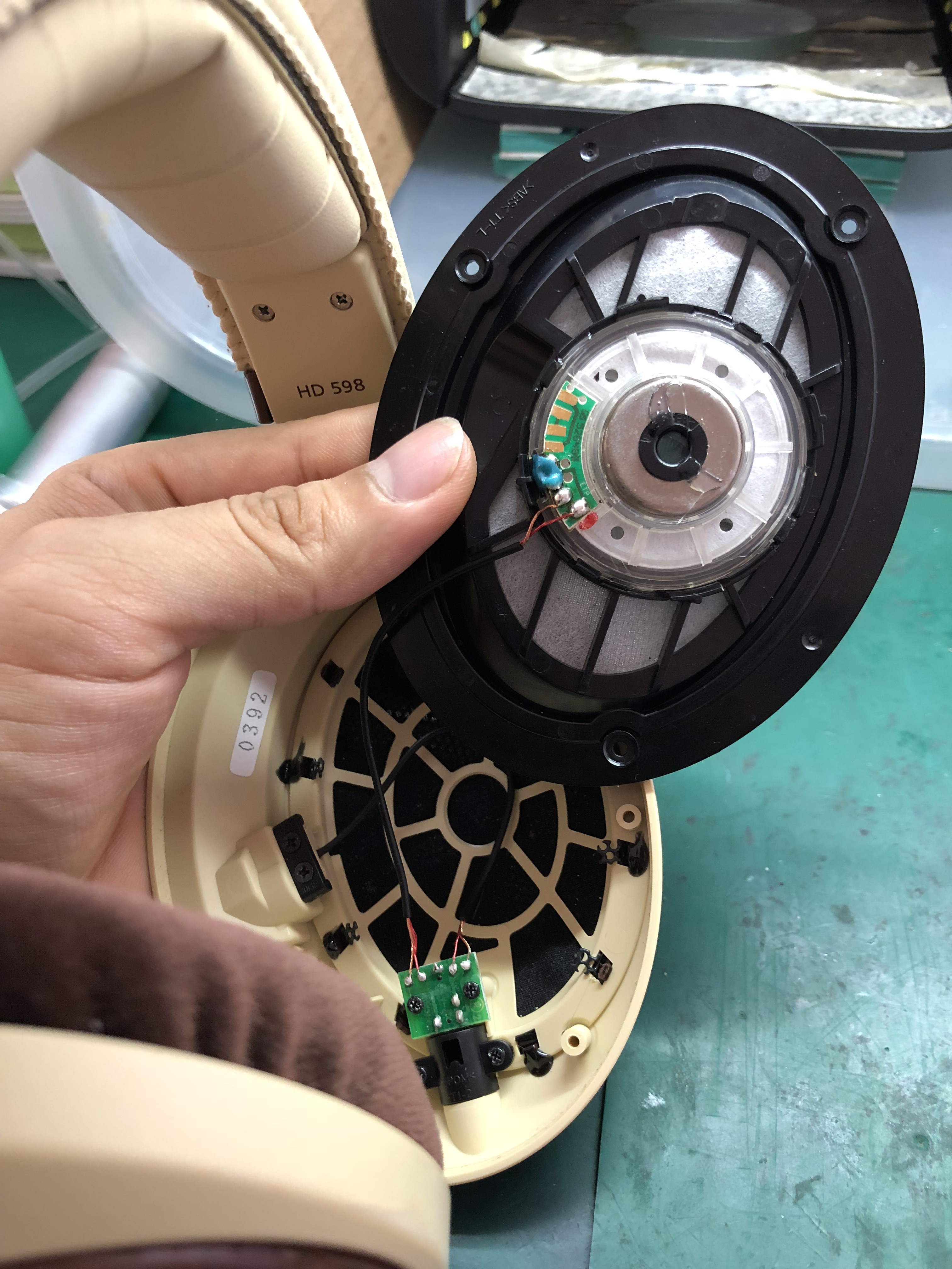 老款森海塞尔耳机拆解,森海塞尔大馒头4头戴式耳机拆解