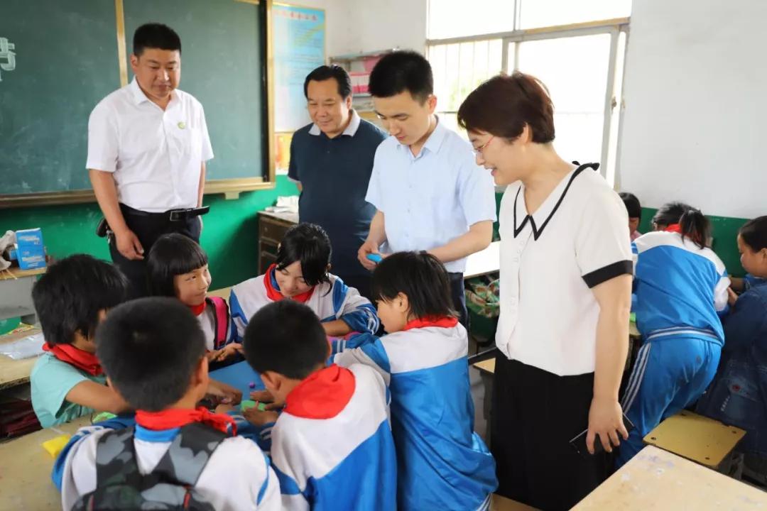 邓州市花洲实验小学少先队,邓州市北京路小学六一儿童节