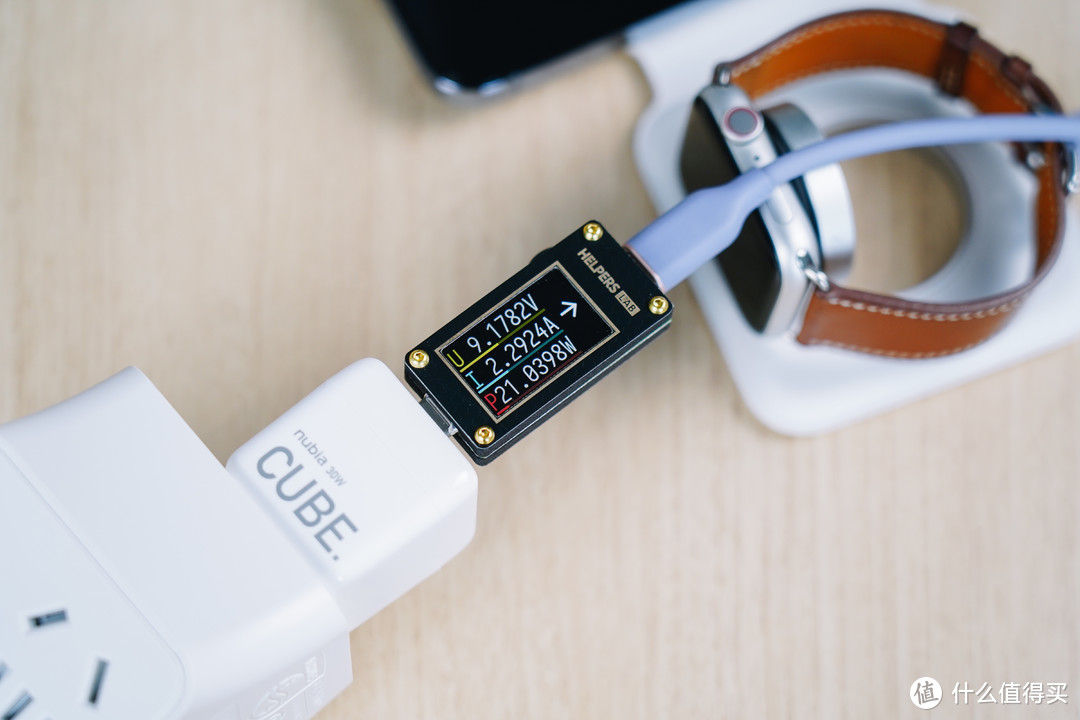 iphone13pro后盖苹果标,iphone13pro换电芯使用感受