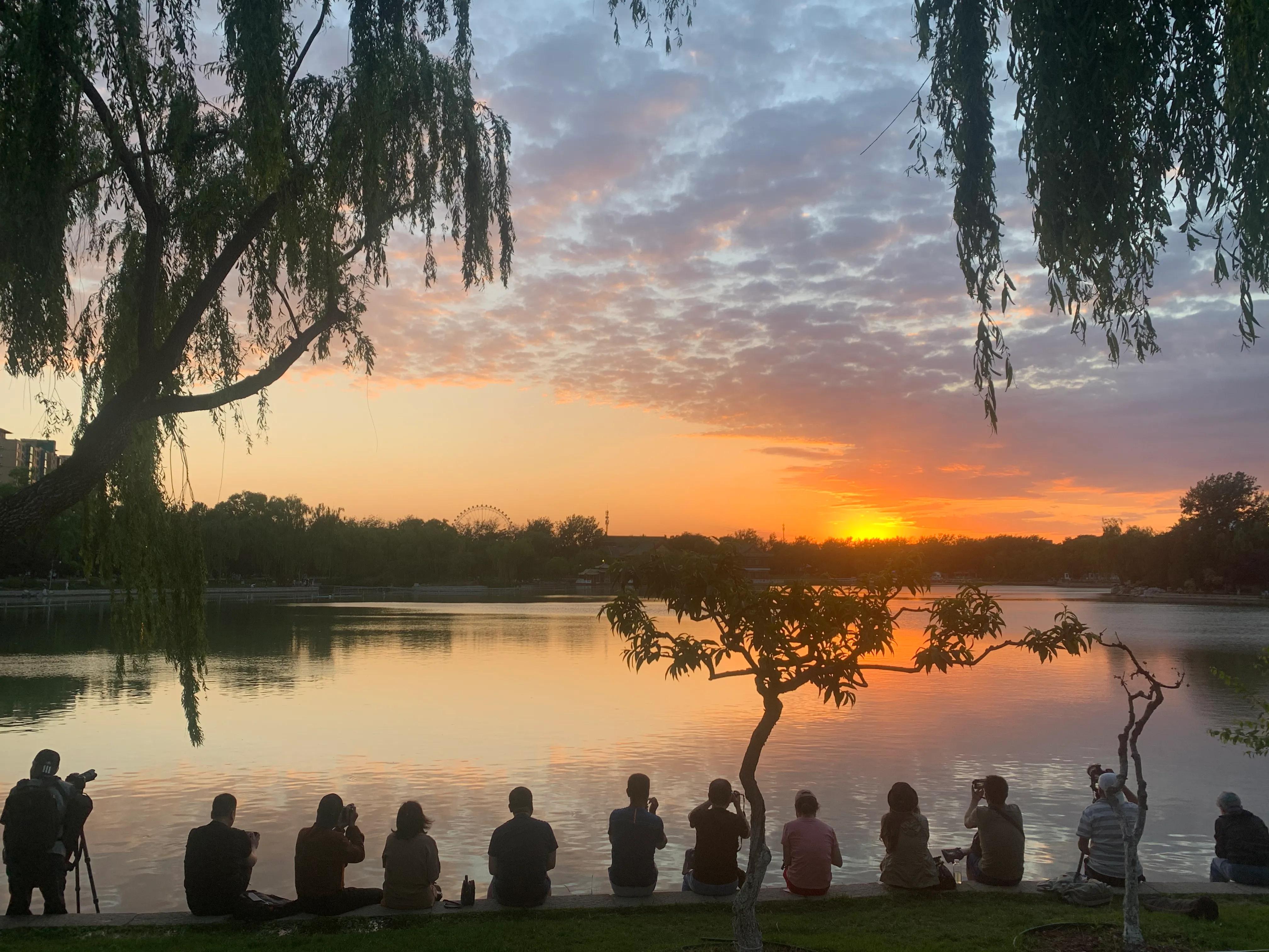 三十岁男人应该怎样度过,给三十岁男人的忠告和建议