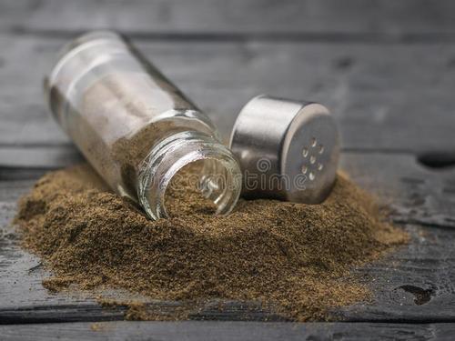 足球与游泳哪个影响力大,游泳和足球哪个运动量大