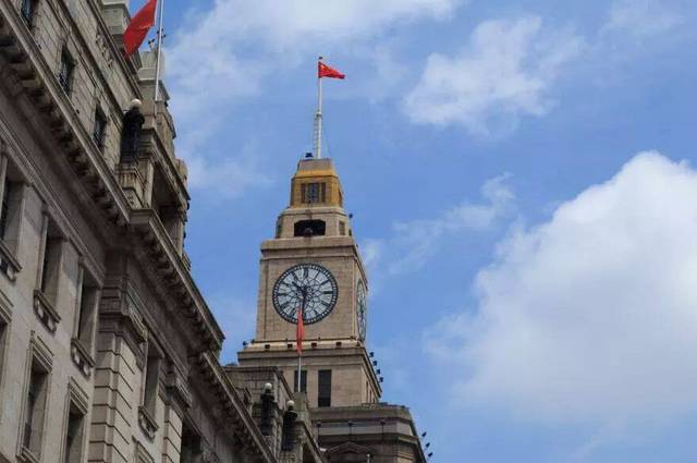 一张身份证就可以办手机卡吗,一张身份证就可以去上海吗