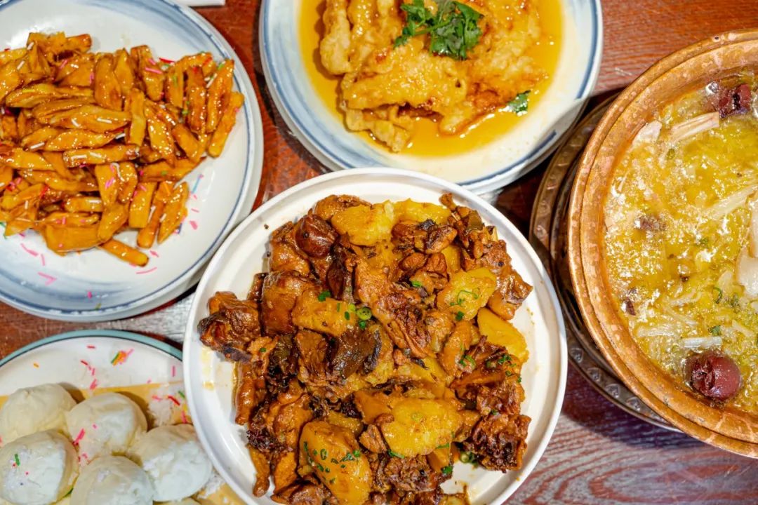 避暑胜地都躲不过45度的高温,各地避暑美食有哪些