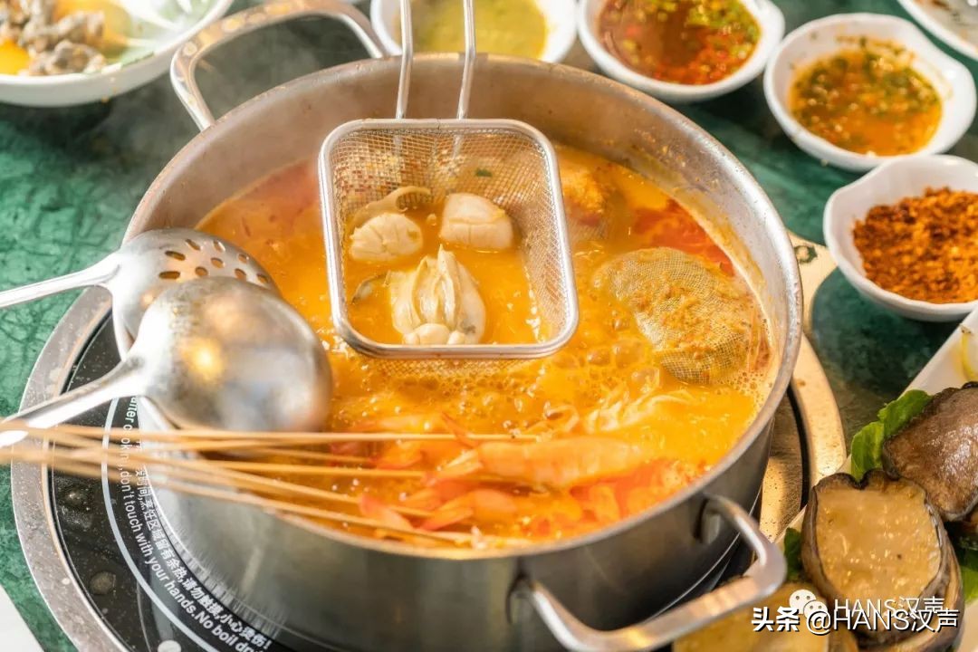 又想骗我吃火锅！集渔杀到武昌，6.8折还送6个LV