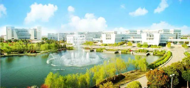 上海大学世界一流建设高校,上海大学为什么进步这么快