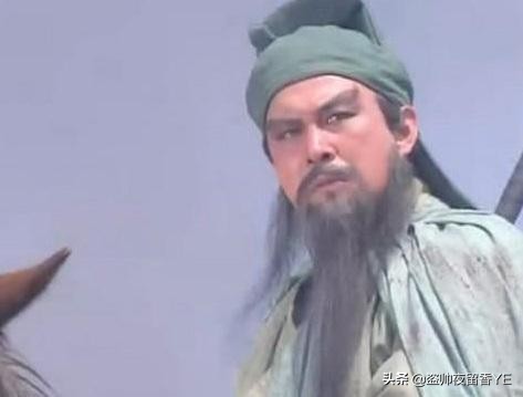 关羽的忠义体现在哪些故事里,关羽因其忠义勇武被世人称颂