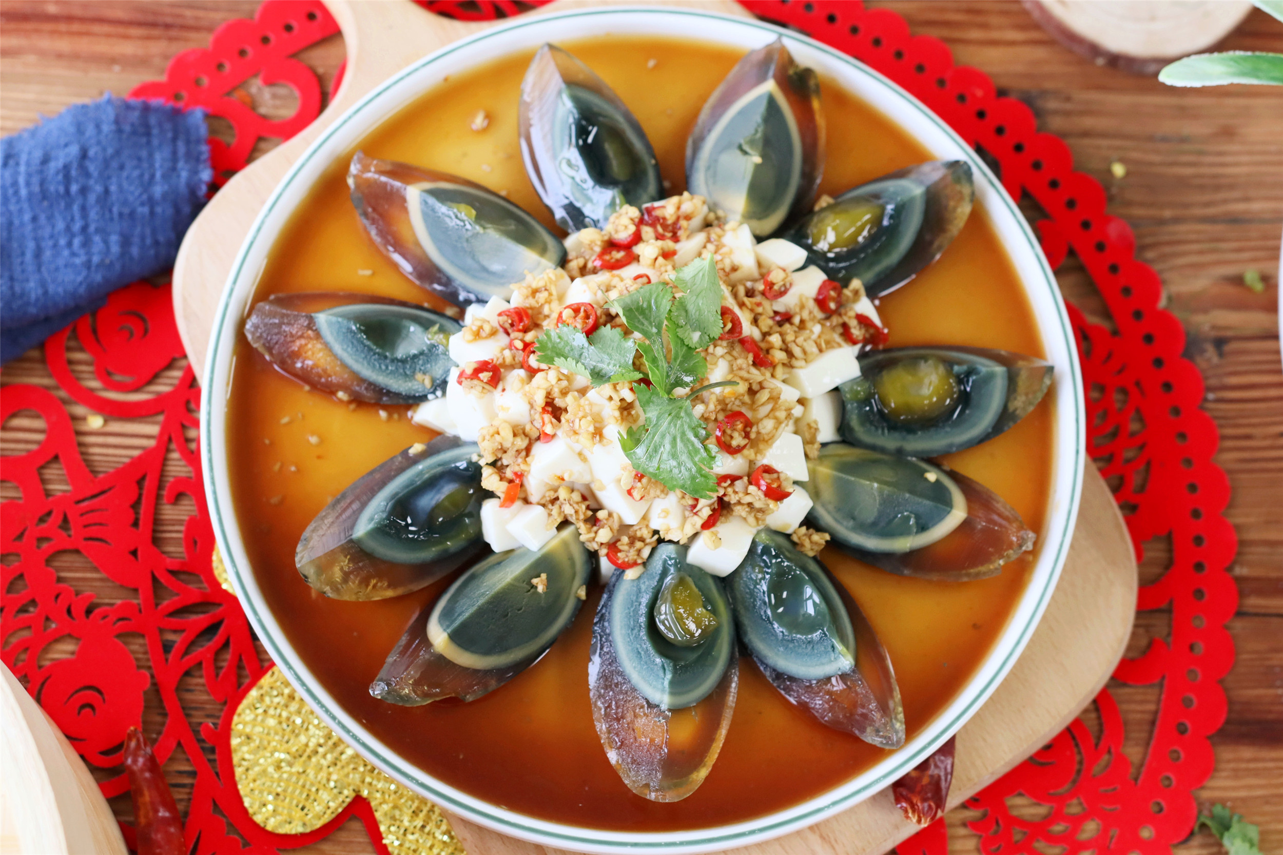 年夜饭必备菜肴上桌全家抢着吃,2021年夜饭菜单16个菜做法