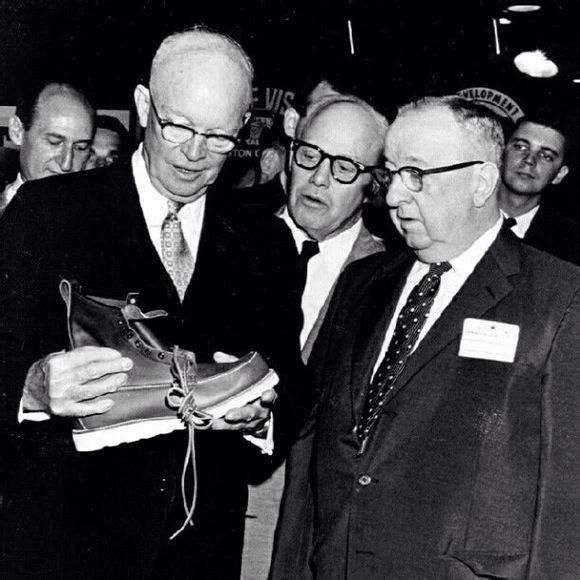 复古民族风长筒靴,工装靴推荐redwing