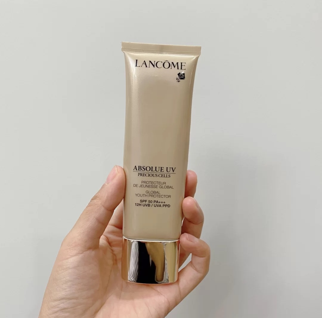 学生党性价比超高的防晒霜,高倍防晒霜防水防汗测评