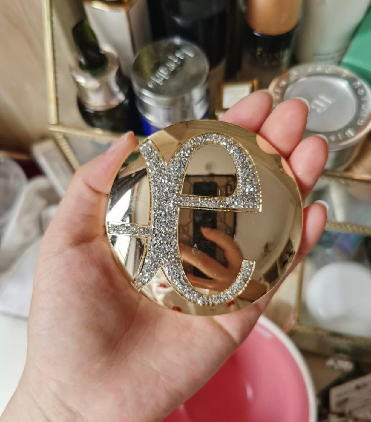 男生应该怎么选散粉,定妆散粉应该放在哪个步骤使用