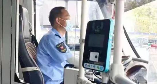 珠海司机和妻子两地分居14年,却坚持留下!支撑他的是这座城市浓浓的人情味