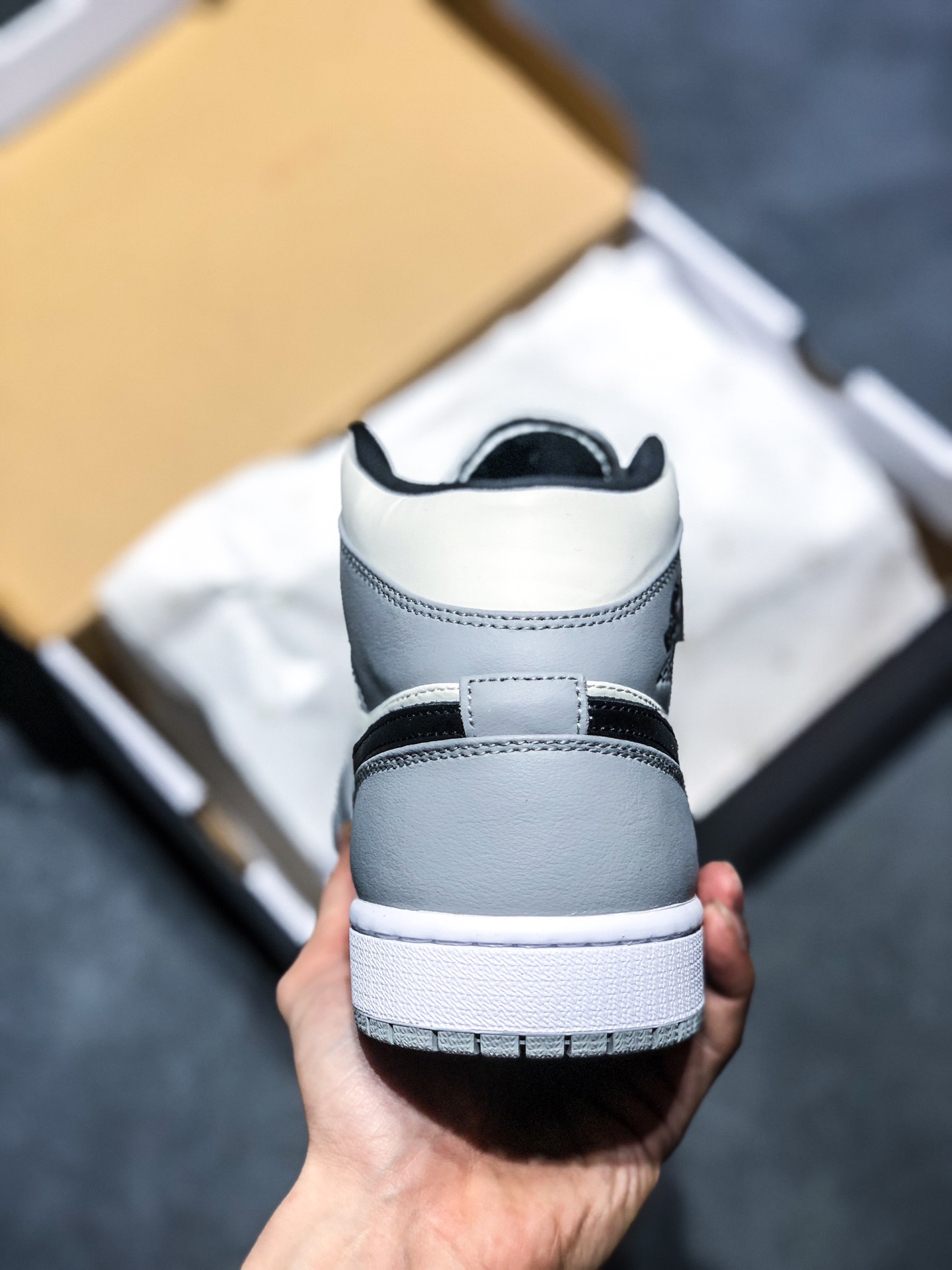 耐克阿迪为什么会有假鞋,阿迪耐克瑕疵鞋