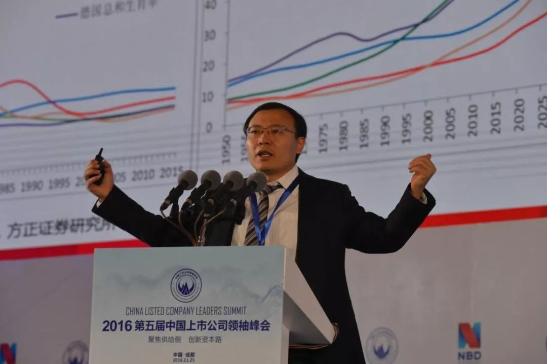 醒醒！炒股信分析师、专家和媒体你根本赚不到钱！