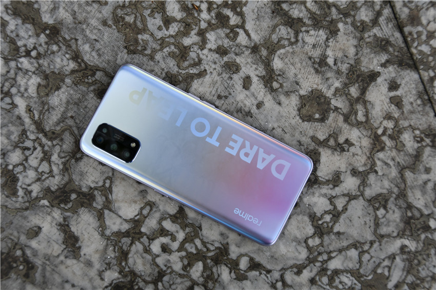 65w闪充在90之后充的还快吗,双模5g120w快充性价比最高手机