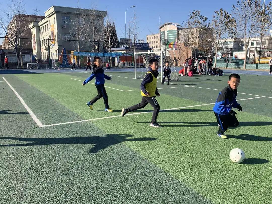 2022年小学校园足球比赛,城西区2021年小学生校园足球联赛
