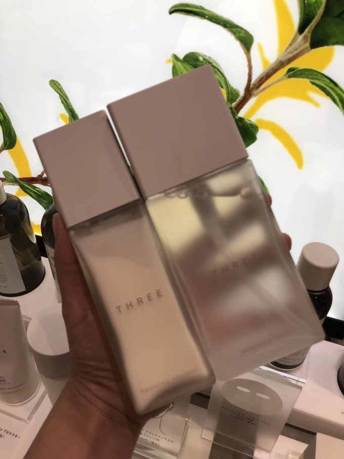 日本的彩妆品牌哪个气垫最好,日本最好用的十大粉底