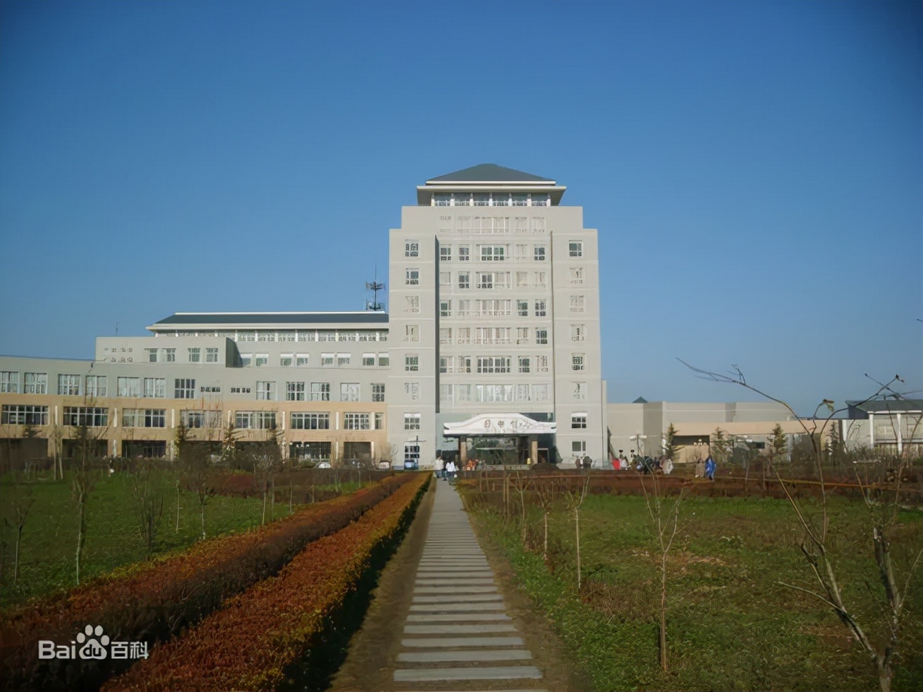 保定市红二师在哪里,保定师范为什么叫红二师