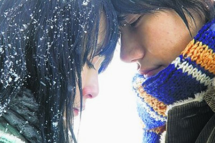 《挪威的森林》：年少只是听懂一首歌曲，读懂已是告别爱情的书