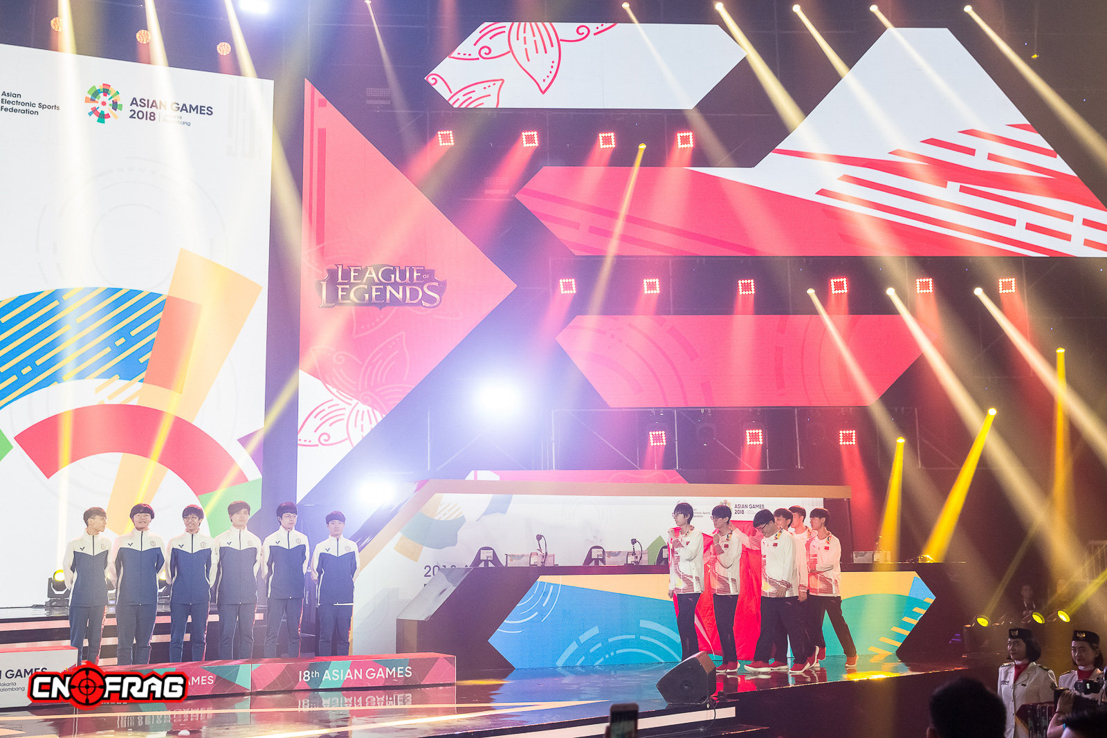 TheYearinPhotos-cnFrag2018年度电竞图片