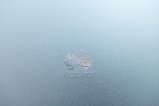 华为笔记本matebook 13攻略 (华为笔记本matebook13值得购买吗)