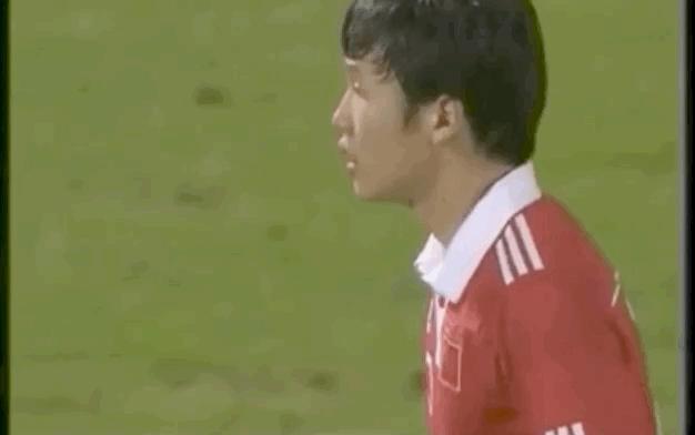 国足十大搞笑进球,国足历史最强十大进球