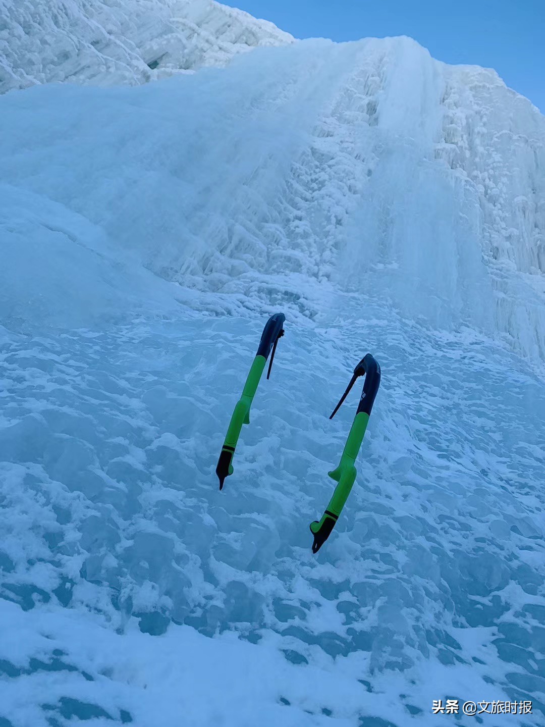 爬雪山的攀岩装备,野外攀岩专用工具