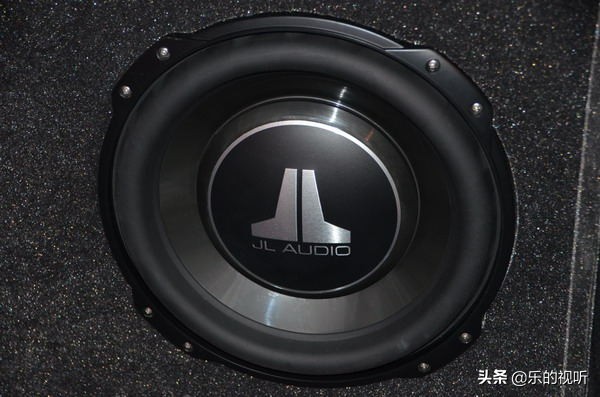 发烧级汽车音响功放,汽车音响发烧级器材