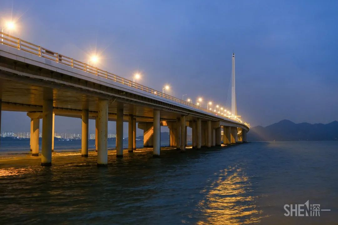 90年代深圳地标建筑,深圳光明400米地标