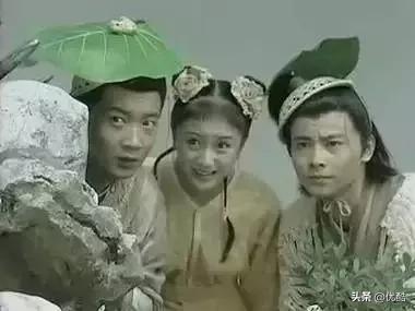 不管生几胎都可以恢复的瑜伽动作,怀孕可以做一字腿瑜伽吗