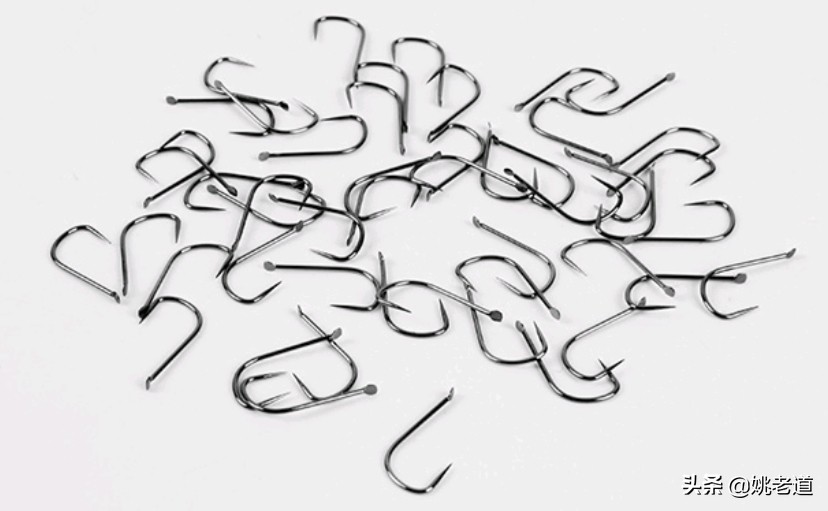 老者执仗“伊豆”，少年清风两“袖”！从用钩习惯看垂钓观念差异