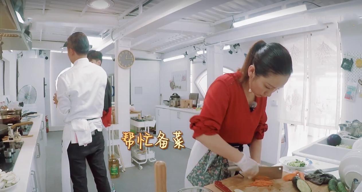 中餐厅4赵丽颖吐槽太狠,中餐厅赵丽颖为什么被骂