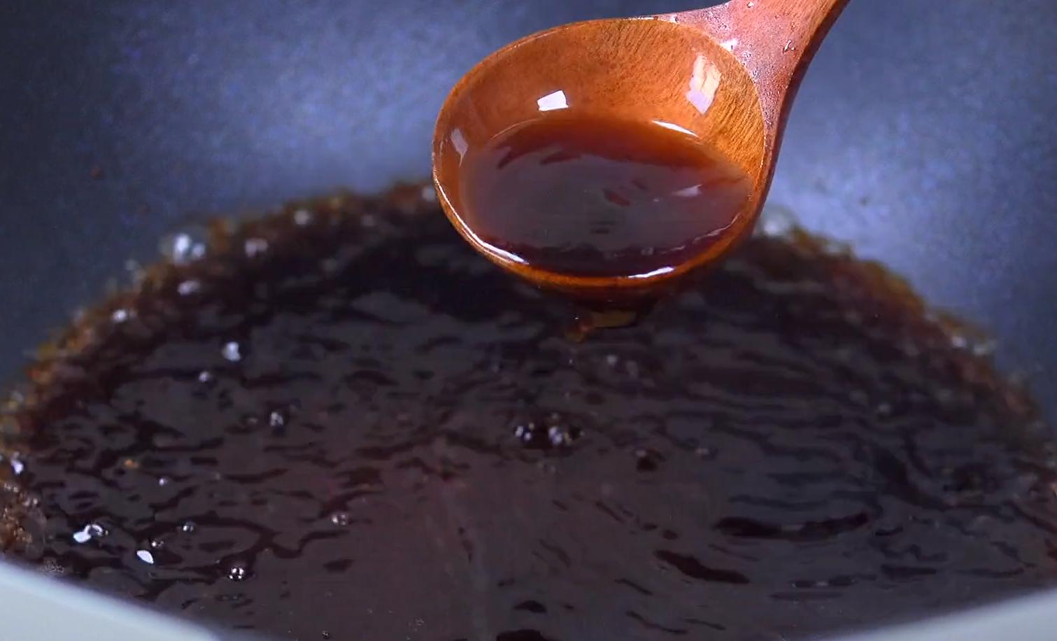 油炸花生泡醋吃可以吗有什么效果,花生泡醋的正确做法与吃法是什么