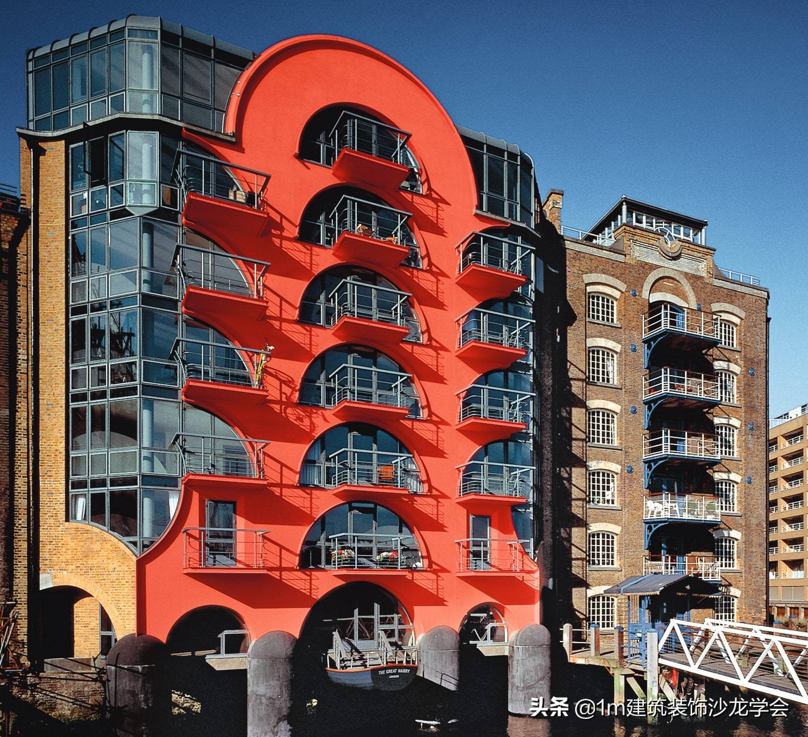 「1m新知」OMA革新了百货商店的体系结构