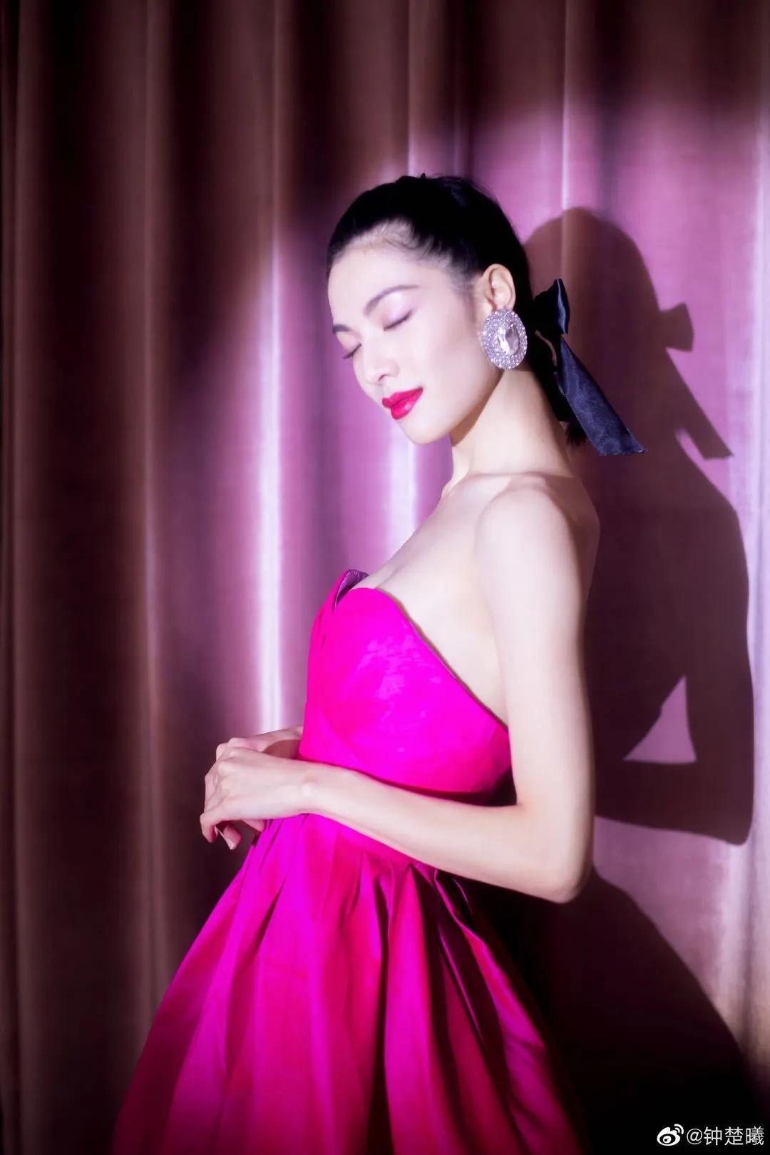 今年流行什么风格的头饰,比较流行百搭的头饰