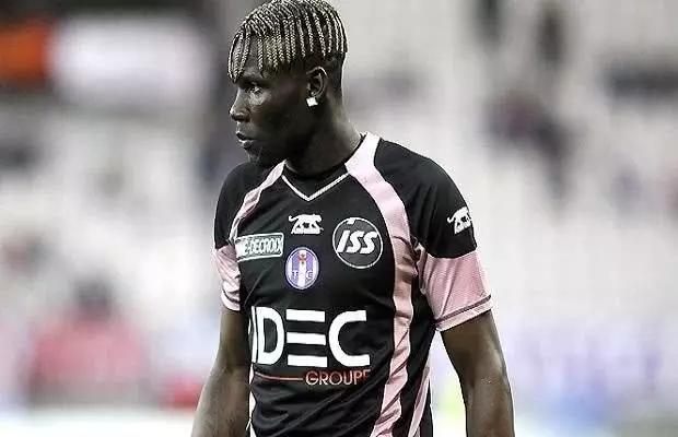 国际足球巨星十大发型,足球明星发型最好前十名