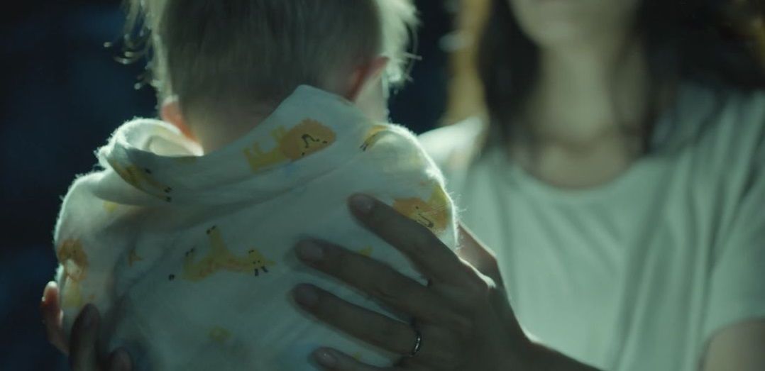 雷佳音曝汤唯身体隐私引其崩溃落泪：有一种谎言，叫做为母则刚