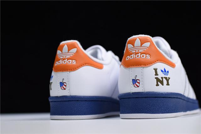 adidas贝壳头鞋二百元的是正品吗,adidas90年代贝壳头篮球鞋