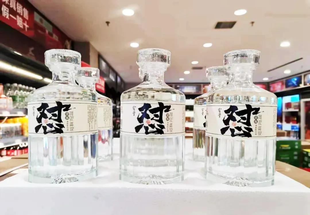 怼酒火爆的底层逻辑,怼酒是如何走红