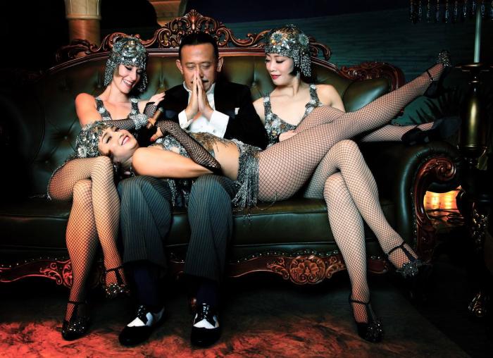 一步之遥隐喻深度解析,一步之遥深度解析完整版