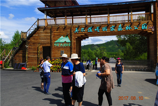 老年旅游团跑路,旅行社规避老年人风险