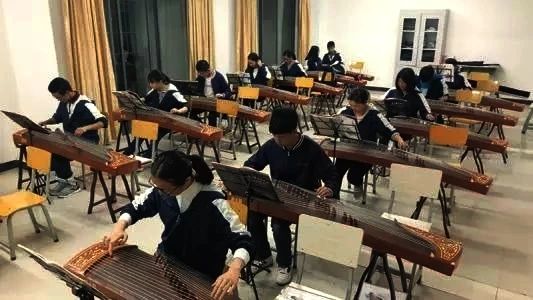 浪淘沙古筝乐谱背谱技巧,简单好背谱的古筝古风曲