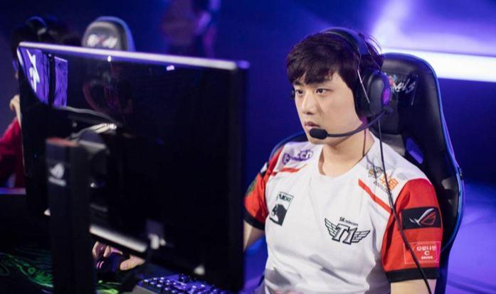 skt青训天才ad登顶韩服,sktad小吕布集锦