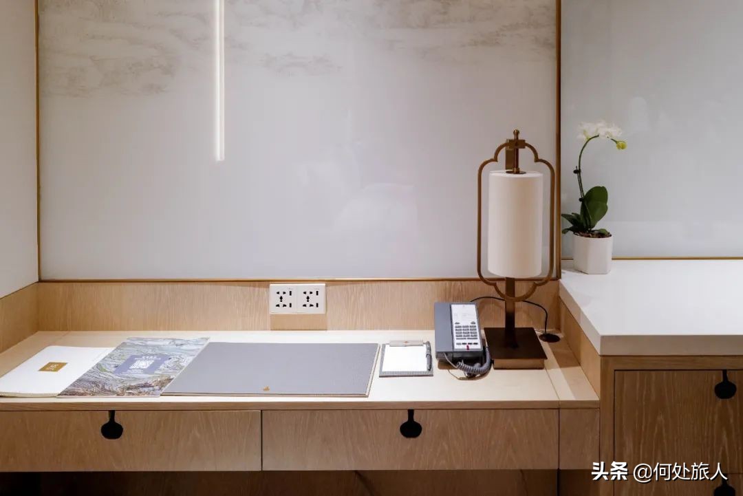 鍖椾含鐜悆褰卞煄鍝堝埄娉㈢壒涓婚閰掑簵,鍖椾含鐜悆褰卞煄閰掑簵娴嬭瘎