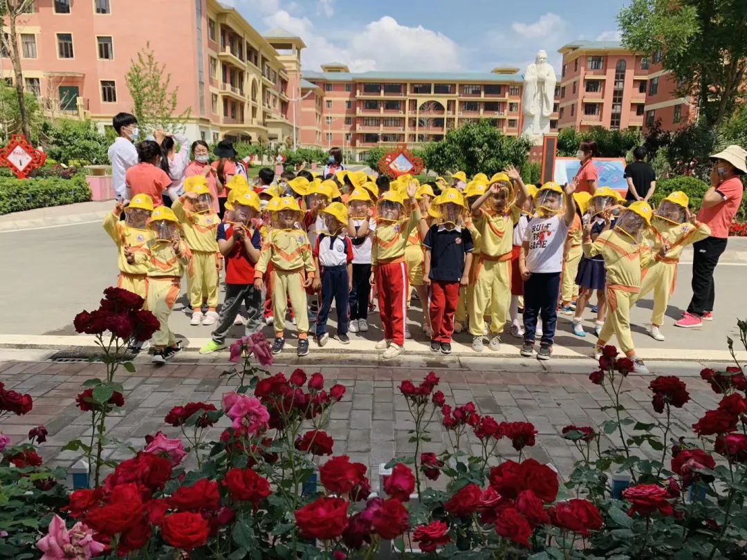 幼小衔接零距离之参观小学,启航幼儿园小学参观初体验