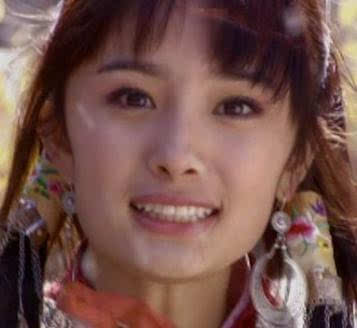 那些一刀切削骨的明星还好吗？后遗症一大堆，小方脸成最大赢家