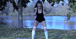 怎么锻炼瘦手臂和肩膀,练肩膀和背瘦手臂的动作