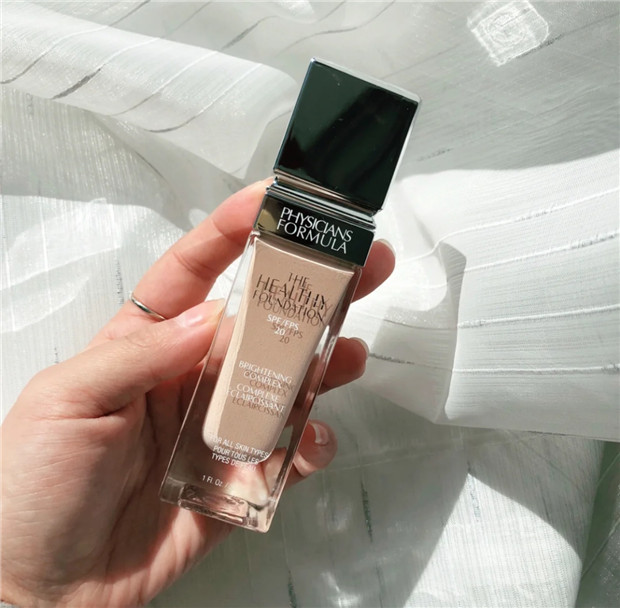 100元以内的粉底液持久,美宝莲粉底液superstay112和112n