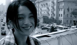 杨超越被吹捧演技炸裂,理性评价杨超越的演技